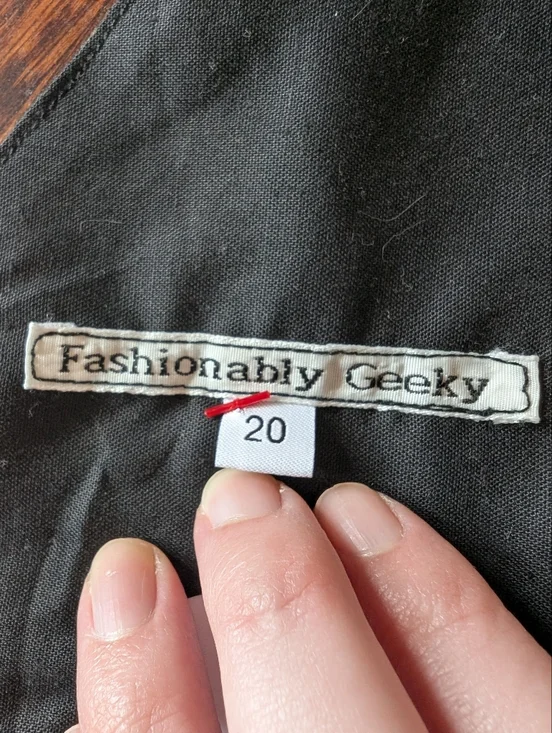 Fashionably Geeky Frida Kahlo Dress Sz XL 20 - Picture 3 of 3